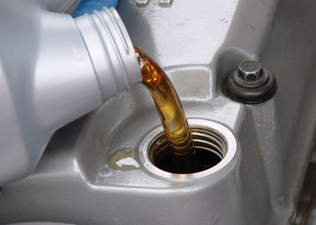 Motorcycle & Scooter Oil